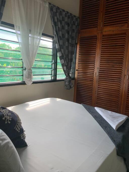 Jambo Diani 1-Bedroom Apartment Close To The Beach Diani Beach Eksteriør bilde