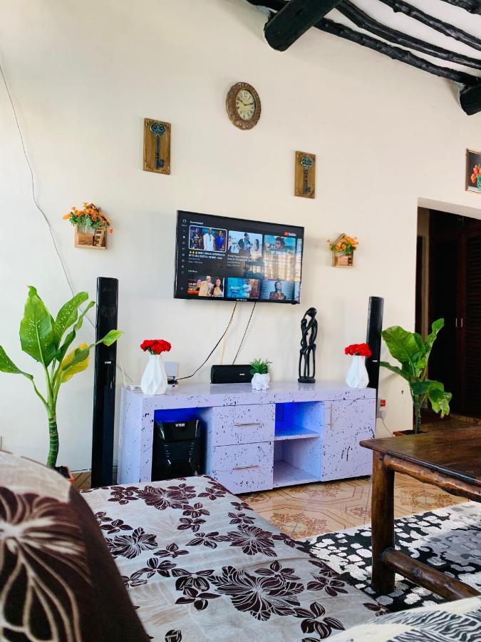 Jambo Diani 1-Bedroom Apartment Close To The Beach Diani Beach Eksteriør bilde